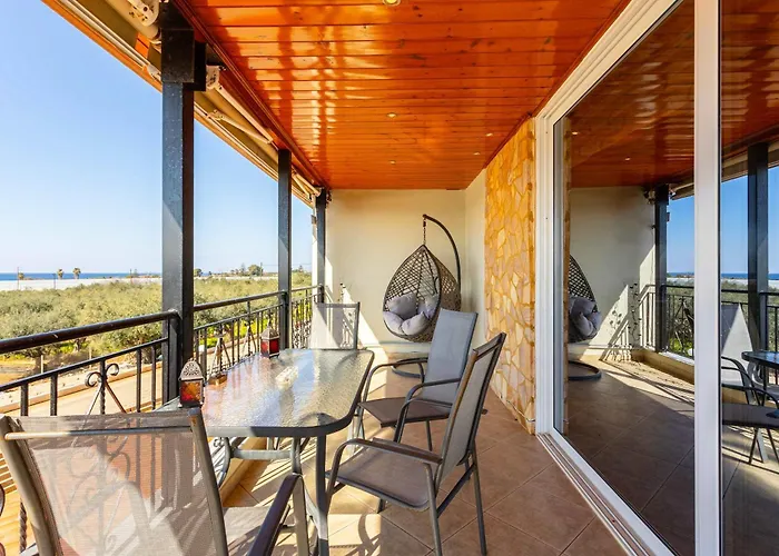 Feriehus Prive Escape - Seaview & Nature Serenity Filiatrá