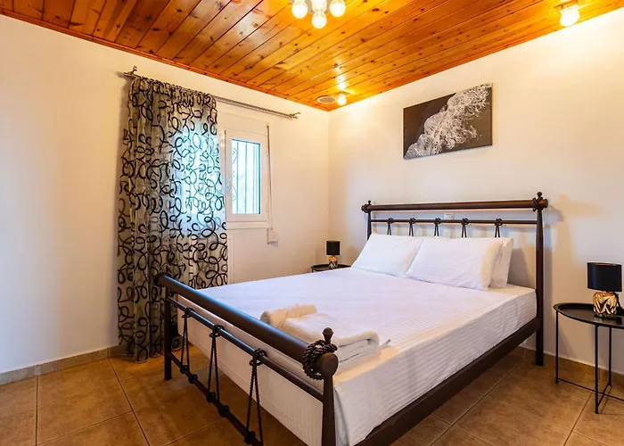 Feriehus Prive Escape - Seaview & Nature Serenity Filiatrá